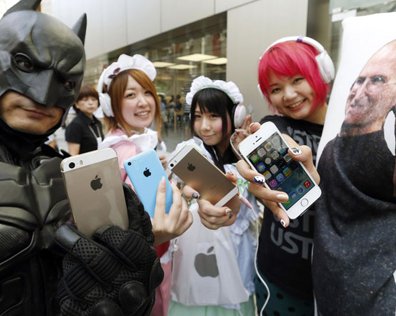 «Золотые» iPhone 5S закончились раньше других